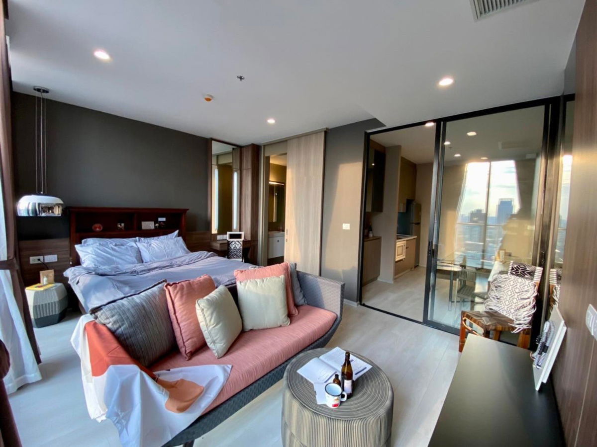 รูป 🚨ให้เช่าด่วน! (1464) Noble Ploenchit โนเบิล เพลินจิต ห้องใหม่ แต่งสวย แต่งครบ ราคาดี 37,000 แอดไลน์@realestateforreal - รูปที่ 1/12