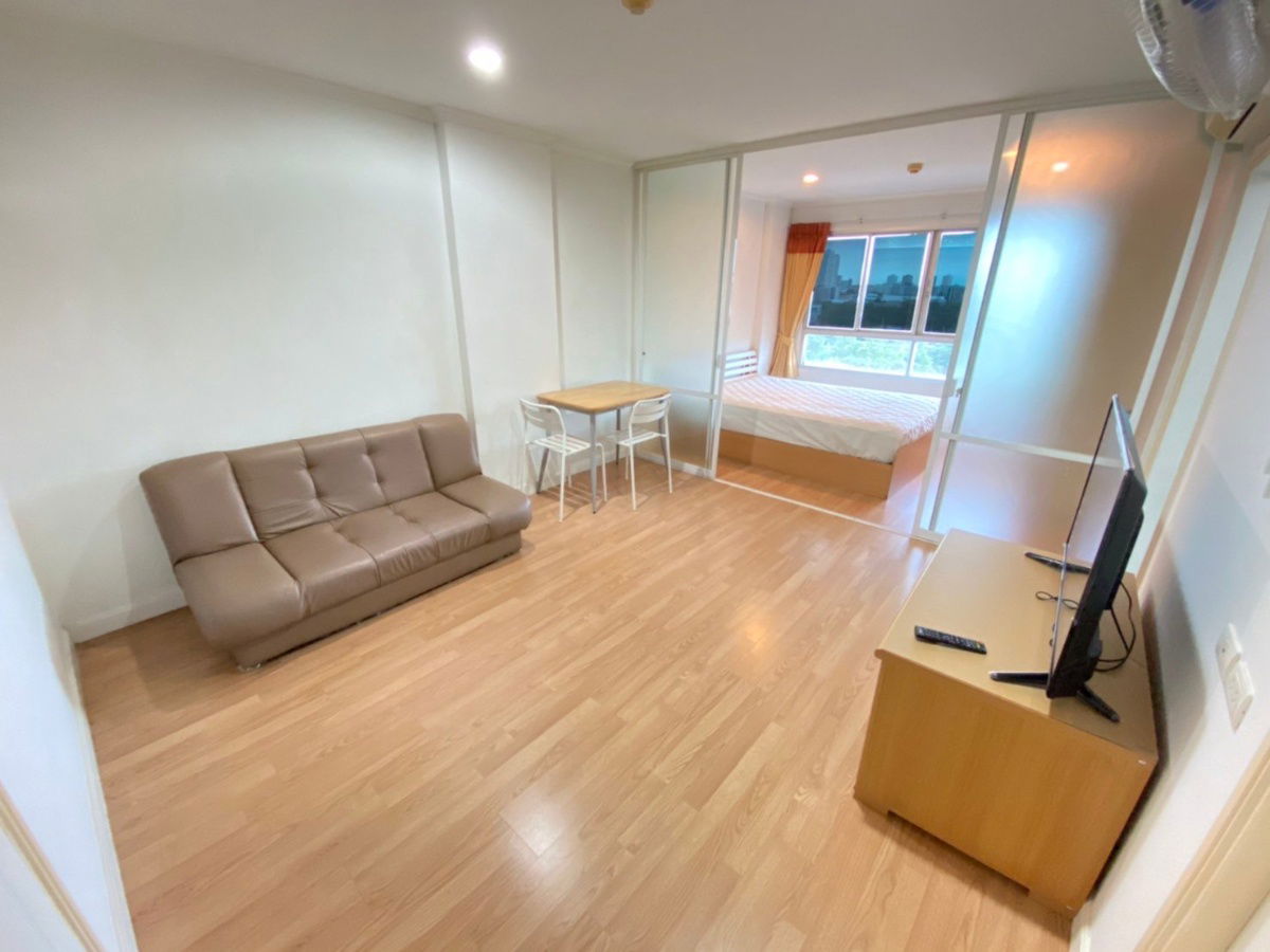 picture LP26117  For rent, Lumpini Ville Ramkhamhaeng 26, Floor 6, building-B, size 32 sqm. 8,000 baht, 064-959-8900 - 1/12