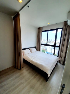 Condos for rent : G 6708💖 中国客户，请加微信。(在联系方式的旁边) For rent QUINN RATCHADA 17 Line❤️💜@condopremium💜❤️