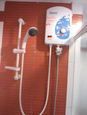 รูป ** ให้เช่า 6,000 บาท ** คอนโด รีเจ้นท์ โฮม 7 สุขุมวิท (บางนา-สรรพวุธ 2)  ** แอร์ใหม่ ** - รูปที่ 16/24