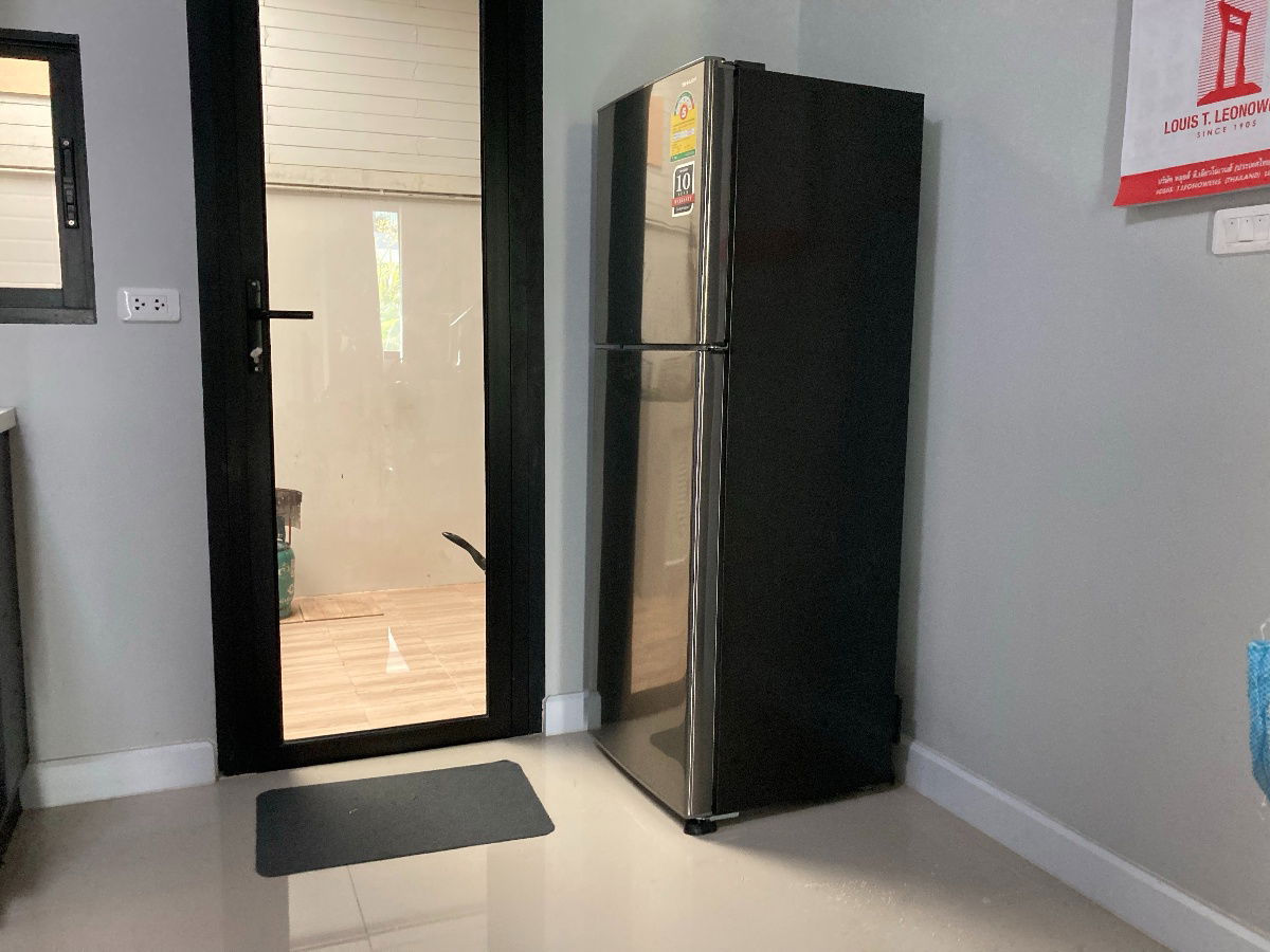 picture Townhome for rent citysense rangsit project. - 10/13