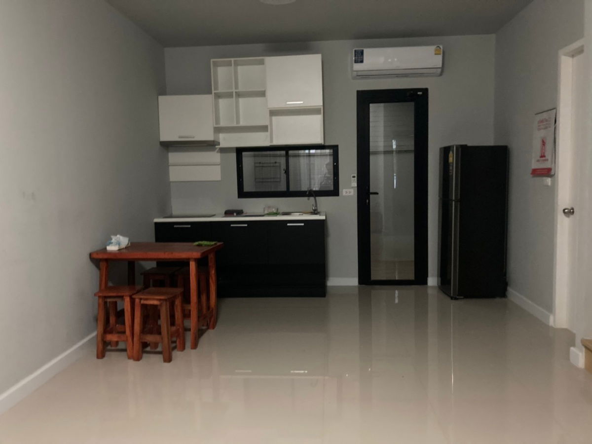 picture Townhome for rent citysense rangsit project. - 6/13