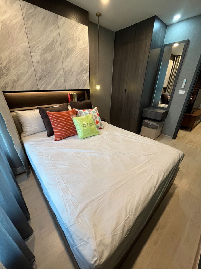 picture Condo For Rent!! Elio Del Nest - 5/9