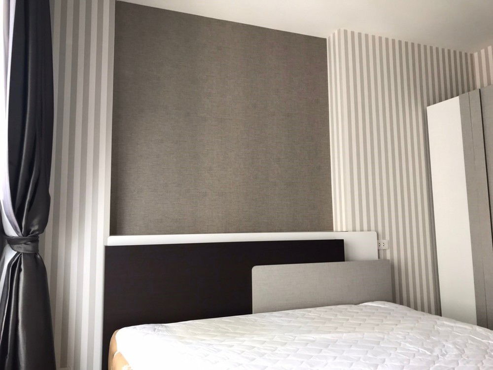 picture Spectacular High Rise 1-BR Condo at Aspire Sathron - Thapra near BTS Talat Phlu | 6 Mo. Avl. - 6/7