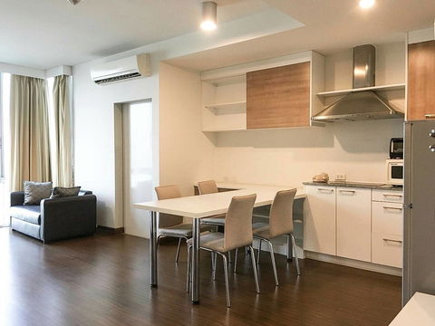 1-BR Condo at The Iris near ARL Hua Mak (ID 386234)