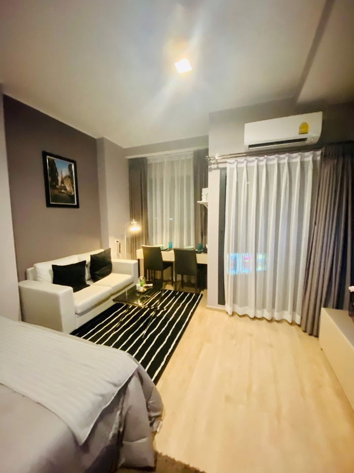 picture 1-BR Condo at Ideo New Rama 9 near Ramkhamhaeng Station (ID 408018) - 9/13