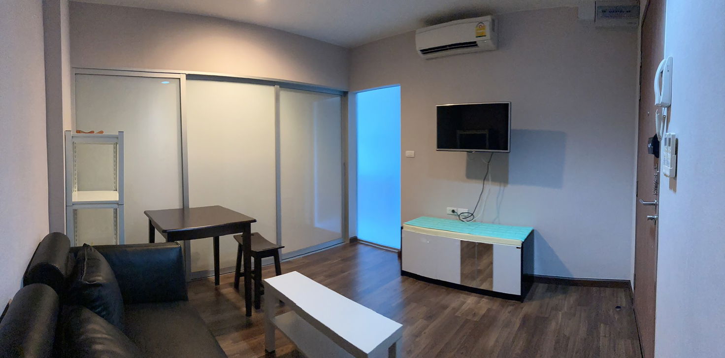 picture Amazing High Rise 1-BR Condo at Fuse Chan-Sathorn near BTS Surasak - 5/12