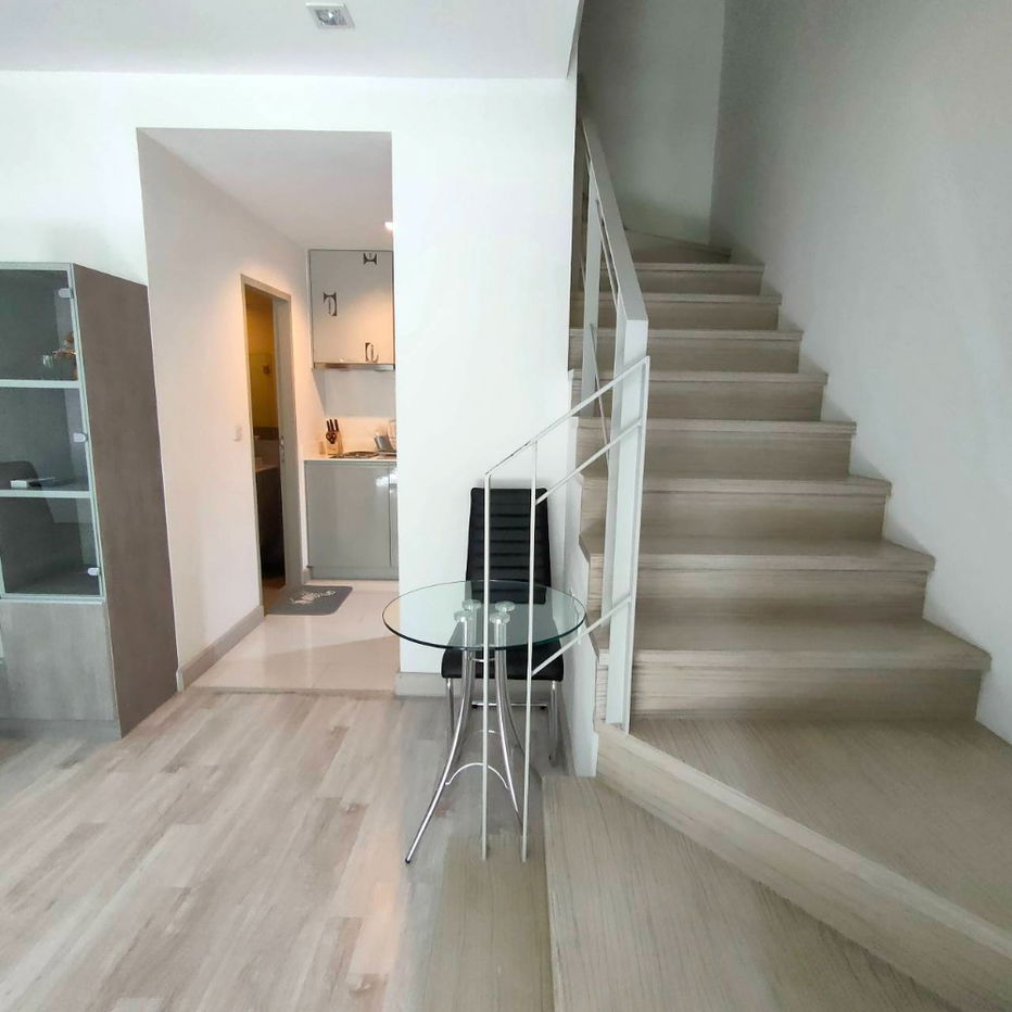 picture 2-BR Condo at Ideo Mobi Rama 9 near MRT Phra Ram 9 (ID 450393) - 9/15