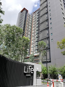 คอนโด 1-ห้องนอน ที่ ไลฟ์ อโศก ใกล้ ARL มักกะสัน (ID 476817)