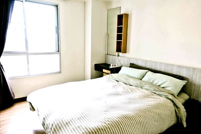 ขายคอนโด : S_UDH157 ยูดีไลท์ @หัวหมาก 2นอน 52ตรม. ชั้น16 ขาย 3.9 ล้าน 064-959-8900