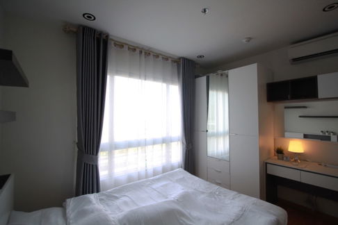 1-BR Condo at The President Sathorn-Ratchapruek 2 near MRT Bang Wa (ID 476889)