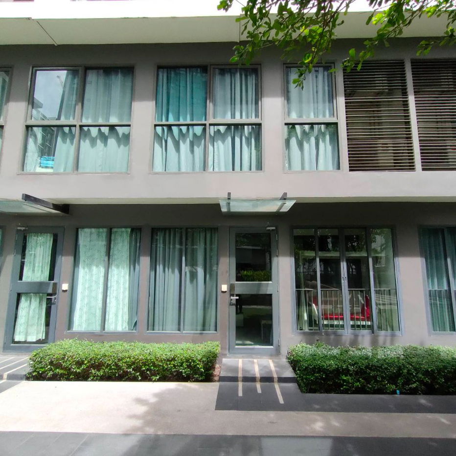 picture 2-BR Condo at Ideo Mobi Rama 9 near MRT Phra Ram 9 (ID 450393) - 2/15