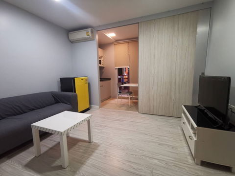 คอนโด มี สไตล์ หลังเซ็นทรัลบางนา 1 นอน 26 ตรม. ราคา 8,000 บาท