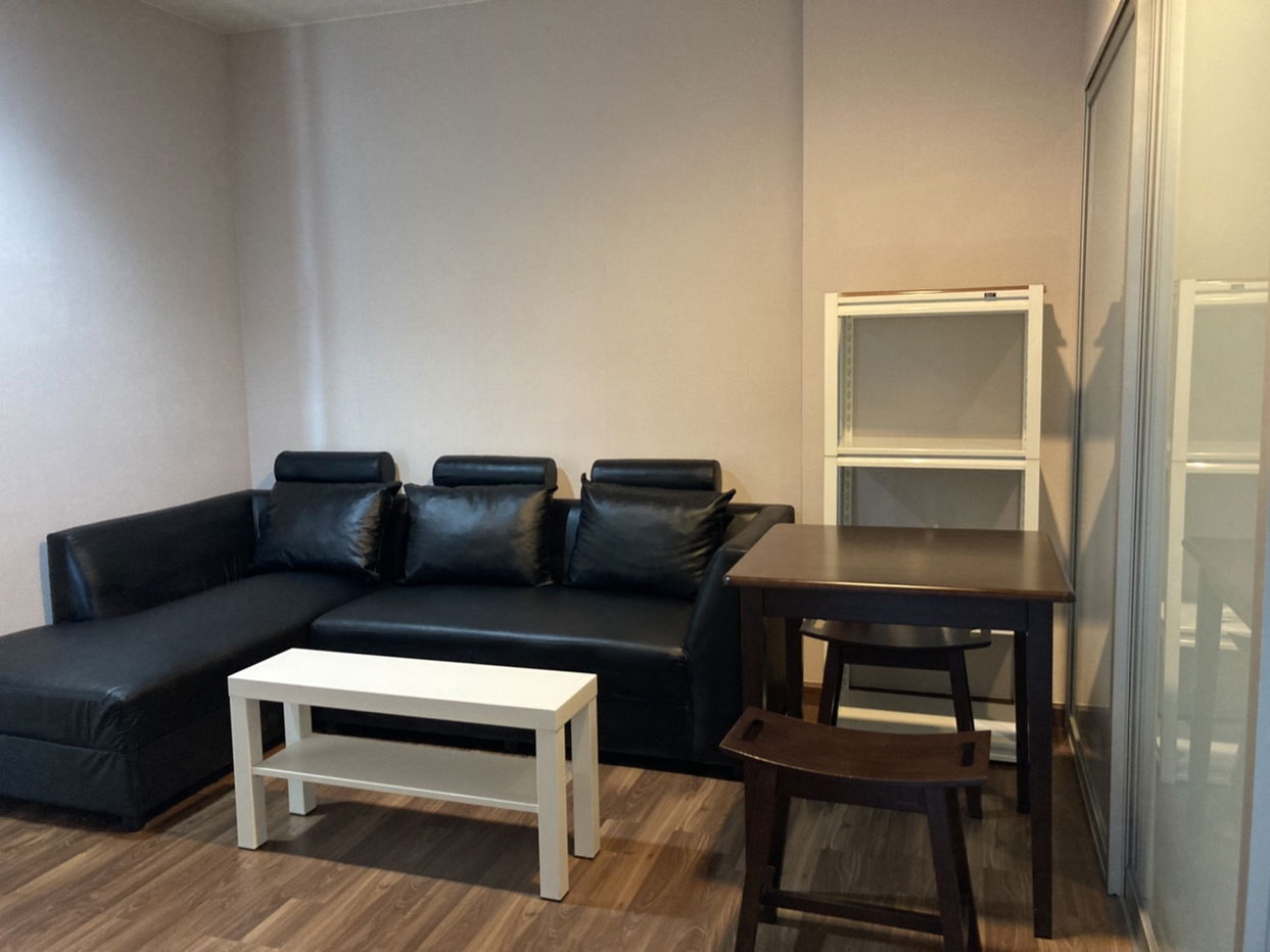 picture Amazing High Rise 1-BR Condo at Fuse Chan-Sathorn near BTS Surasak - 4/12