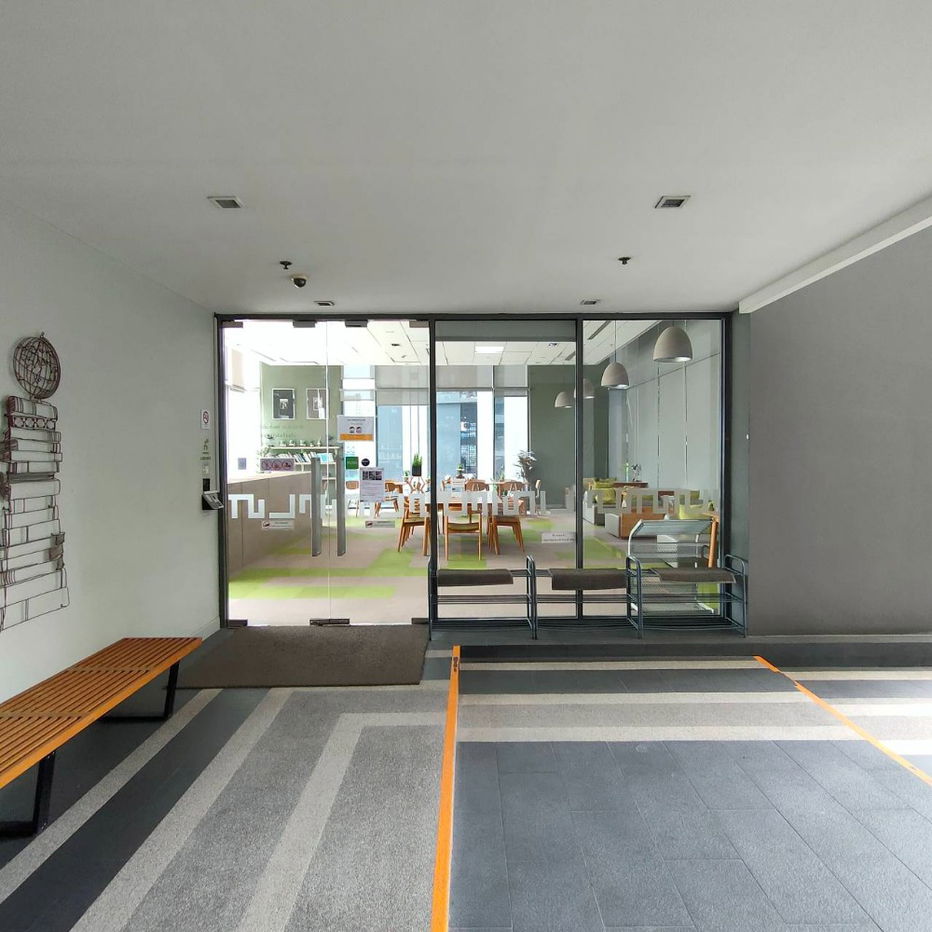 picture 2-BR Condo at Ideo Mobi Rama 9 near MRT Phra Ram 9 (ID 450393) - 4/15
