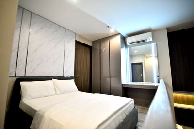 Condos for rent รพ.ตำรวจ : 1-BR Duplex at Ideo Mobi Asoke near MRT Phetchaburi (ID 573140)