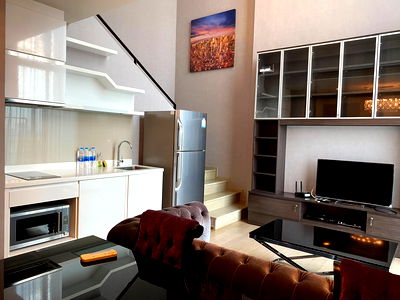 Condos for rent Pathumwan Institute of Technology : 2-BR Condo at Pyne By Sansiri near BTS Ratchathewi (ID 495719)