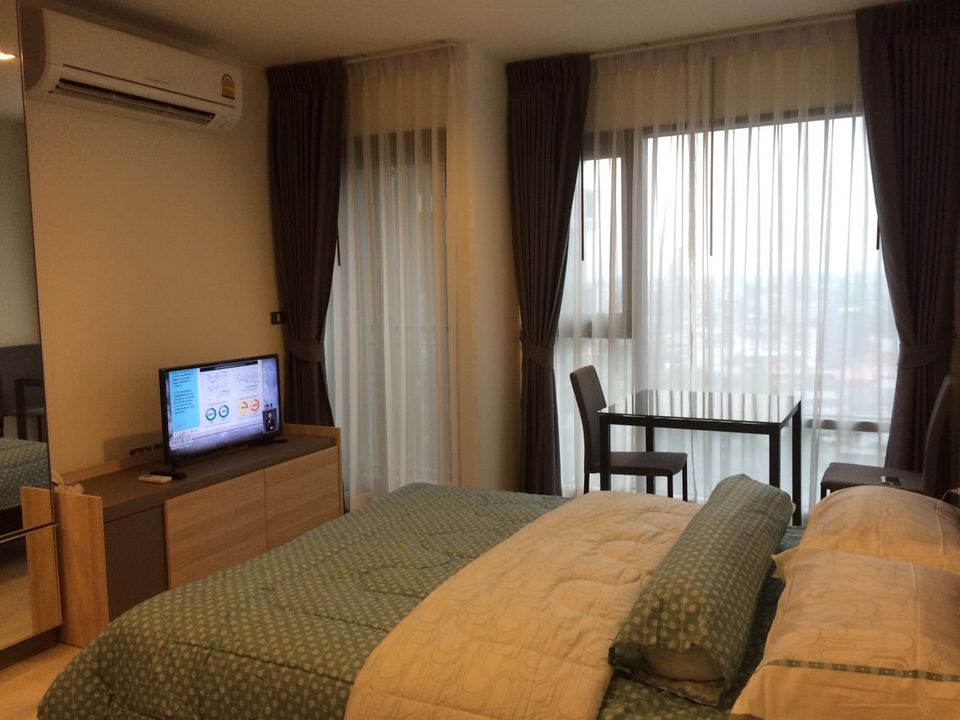 รูป คอนโด 1 นอน at Rhythm Sukhumvit 36-38 ใกล้ BTS ทองหล่อ (ID 425791) - รูปที่ 3/4