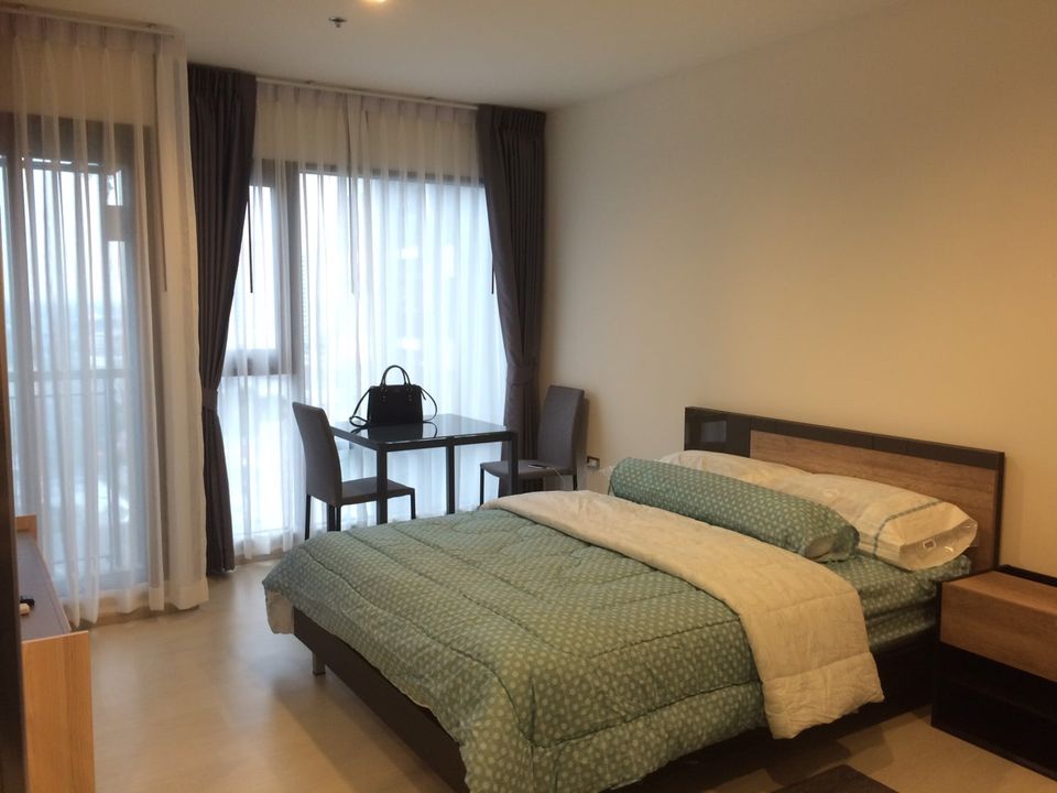 รูป คอนโด 1 นอน at Rhythm Sukhumvit 36-38 ใกล้ BTS ทองหล่อ (ID 425791) - รูปที่ 1/4