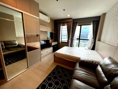 Condos for rent : Special price ‼️Rhythm Asok II ‼️Near MRT Rama 9, ready to move in 📲Contact call/line 099-289-1569
