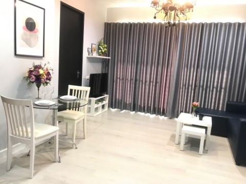 1-BR Condo at Baan Klang Krung Siam-Pathumwan Condominium near BTS Ratchathewi (ID 811476)