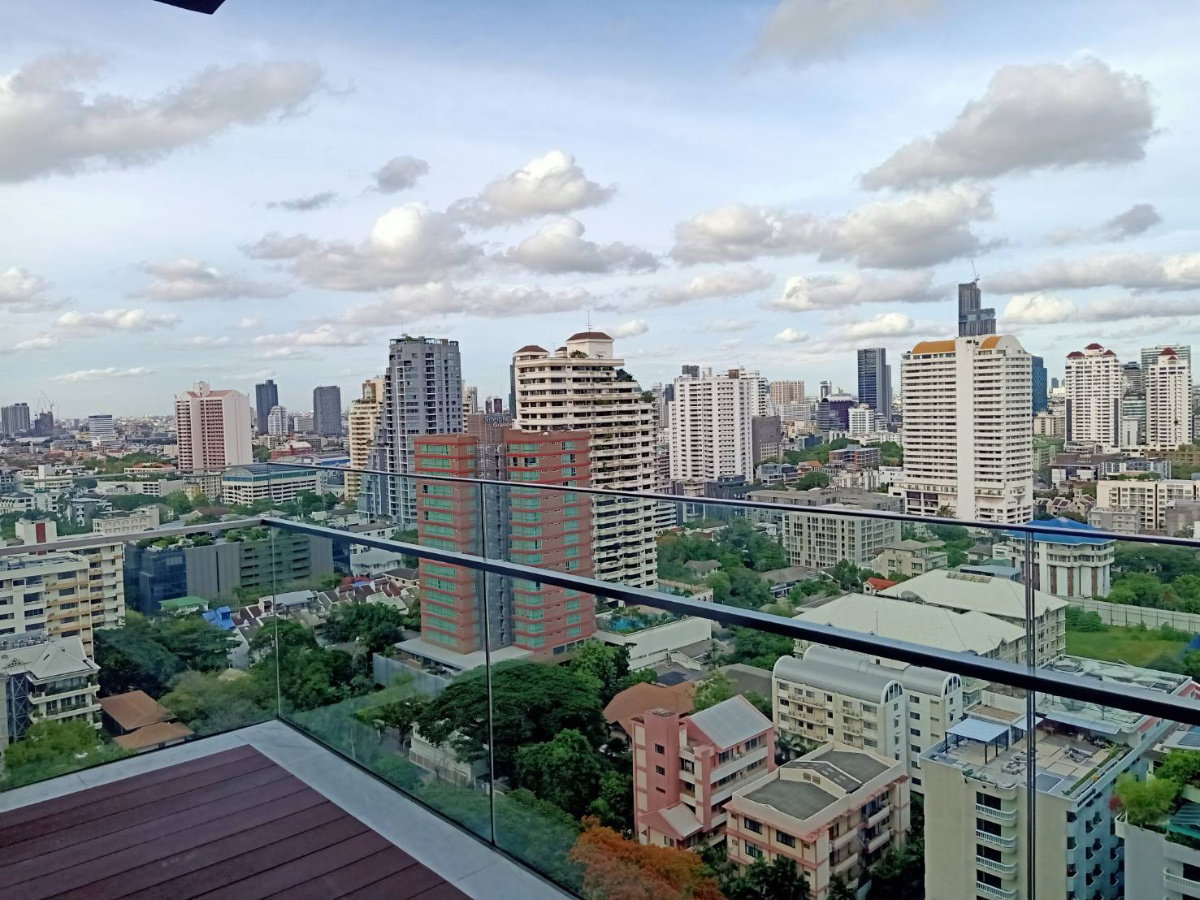 รูป ให้เช่า คอนโด มาร์ค สุขุมวิท พร้อมพงษ์ 3 ห้องนอน 190sq.m ห้องสวย สะอาด ชั้นสูง ห้องใหม่พร้อมอยู่ 087-907-4045 - รูปที่ 2/11