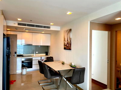 Condos for rent Pattaya : For rent the Palm wongamat Beach Front Pattaya 2beds room side view (S03-0961)