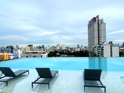Condos for sale : Lumpini Park Chatuchak.   Owner Post