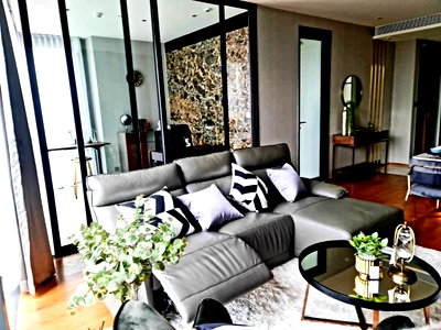 Condos for sale : For Sale Beatniq Sukhumvit 32 **Ready to move in**