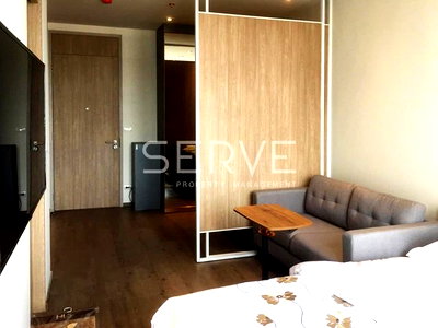 Condos for sale : New Price !! Good Location Studio with Partition High Fl.20+ Close to BTS Phrom Phong/Condo For sale