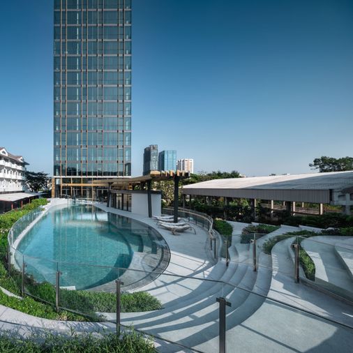The Monument Thonglor