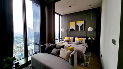 คอนโดให้เช่า : ให้เช่าคอนโด Ashton Silom คอนโดหรูแต่งครบพร้อมเข้าอยู่ใจกลาง CBD ติดถนนสีลม 350 เมตร จาก BTS ช่องนนทรี!!