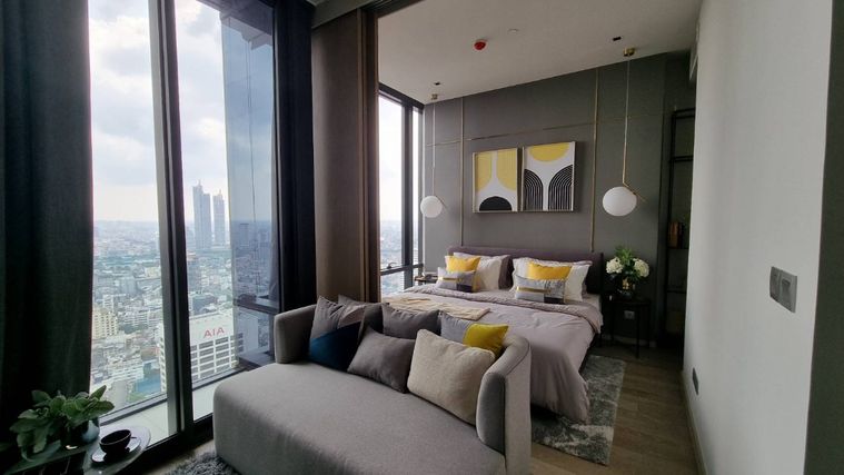 ให้เช่าคอนโด Ashton Silom คอนโดหรูแต่งครบพร้อมเข้าอยู่ใจกลาง CBD ติดถนนสีลม 350 เมตร จาก BTS ช่องนนทรี!!