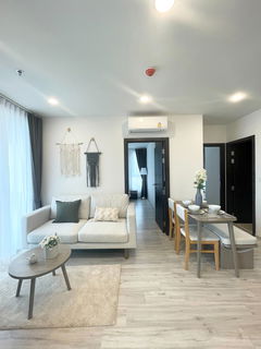 รูปภาพ Condo for rent, XT Huaikwang 🍁 near Huai Khwang MRT 100 meters 🍁 fully furnished and electrical appliances 🍁 there are many rooms, many sizes.