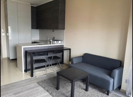 Luxury condominium for sale condo The Esse Asoke