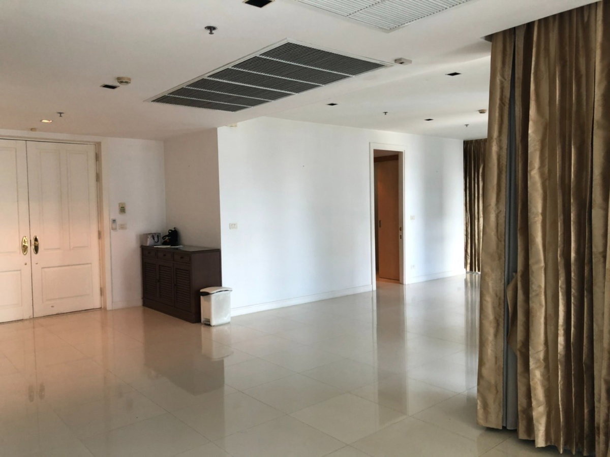 รูป 🔥 Athenee Residence - 4 Bedrooms for RENT ONLY 160K 🔥 - รูปที่ 5/37