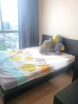 Chewathai Ramkamhaeng 30 sqm. 24 FL. 1bed 1.8 MB. 092-597-4998
