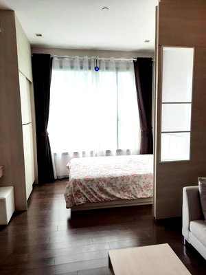 เช่าคอนโด สุขุมวิท ชั้นใน : ให้เช่าคอนโด Q Asoke ห้องสวย เฟอร์ครบพร้อมอยู่**ใกล้ MRT เพชรบุรี และ มศว. Line ID: @ppagent