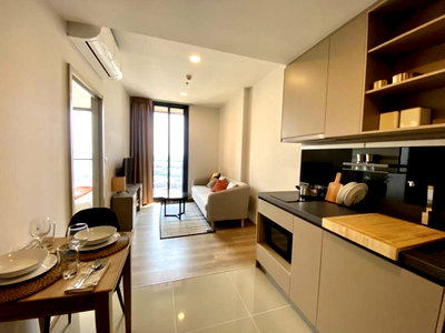 คอนโดให้เช่า : ให้เช่าคอนโด Oka Haus สุขุมวิท 36 มีรถรับ-ส่ง BTS ทองหล่อ ห้องสวย เฟอร์ครบพร้อมอยู่** Line ID: @ppagent