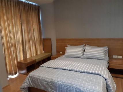 P-32581 Condo for sell Rhythm Sathorn fully furnished.