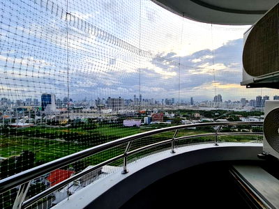 ขายคอนโด : คอนโดหรู วิวสวย ลากกระเป๋าเข้าอยู่ได้ทันที