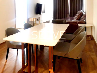 คอนโดให้เช่า : 2 นอน 2 น้ำ มีอ่าง ชั้นสูง วิวสวย ทำเลดี ๆ กับคอนโดใหม่ ใกล้ BTS พร้อมพงษ์ 500 ม. ที่ Noble BE33 / ให้เช่าคอนโด