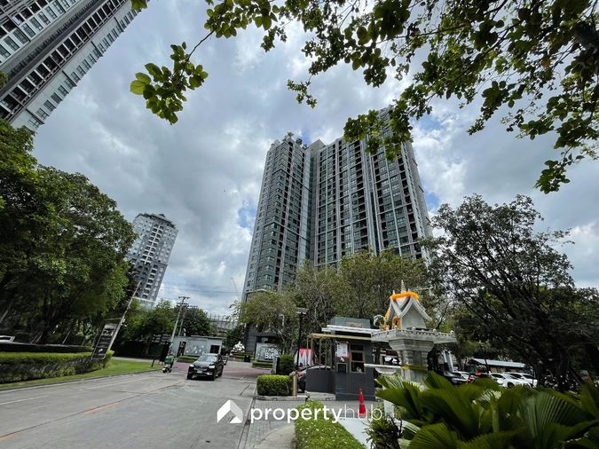 The Base Park East Sukhumvit 77