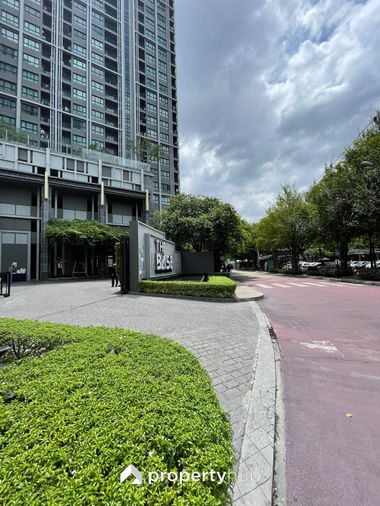 The Base Park East Sukhumvit 77