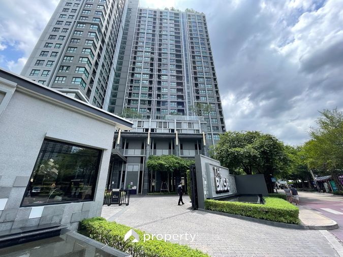 The Base Park East Sukhumvit 77
