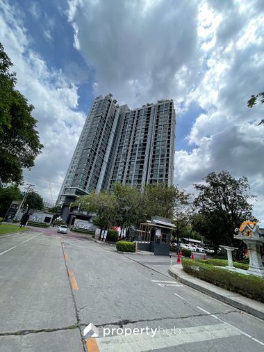 The Base Park East Sukhumvit 77