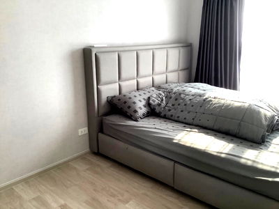 ขายคอนโด : S_PAR116 พลัม รามฯสเตชั่น 27 ตรม. ชั้น 32 วิวสระ 2.7 ล้าน 092-597-4998