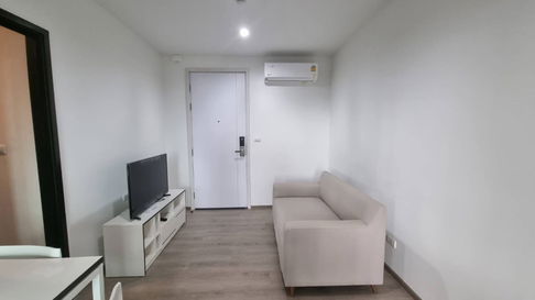 Condo For Rent!!  The base Phetkasem
