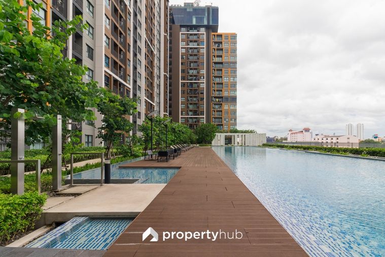 The Parkland Charan - Pinklao