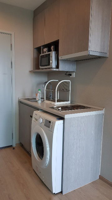 picture Hot Deal!!  Nice 1 bed 30sqm built-in furnished condo IDEO Wuttakart  - 6/16